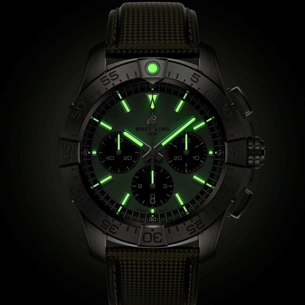 Breitling AVENGER B01 CHRONOGRAPH 44