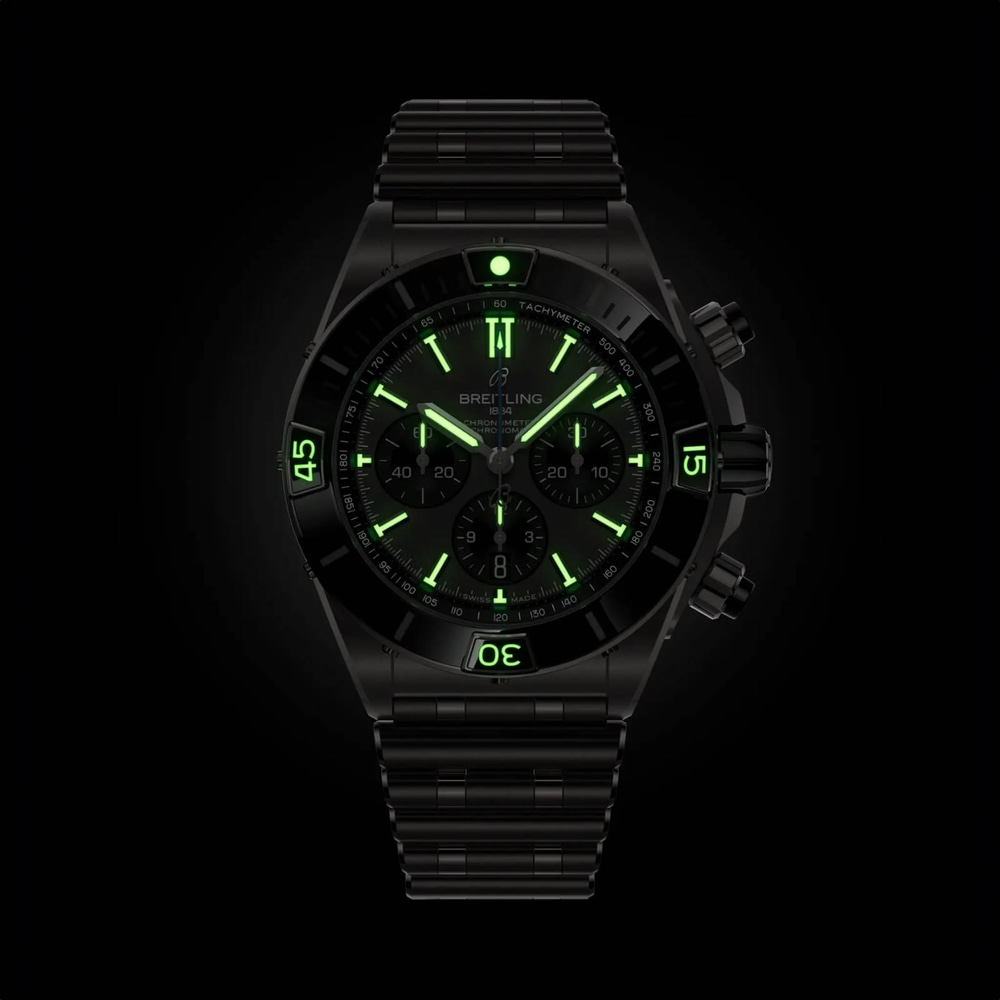 Breitling SUPER CHRONOMAT B01 44