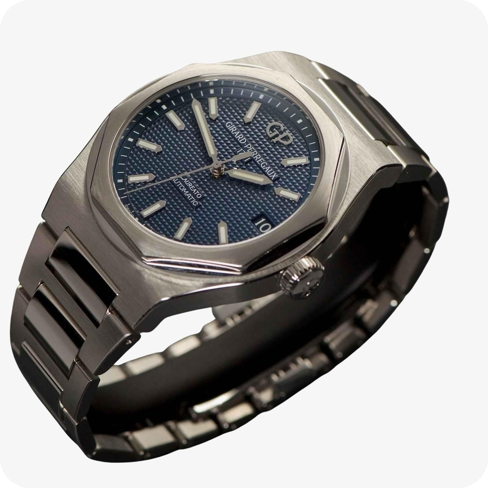 Girard-Perregaux Laureato 42 mm Aut