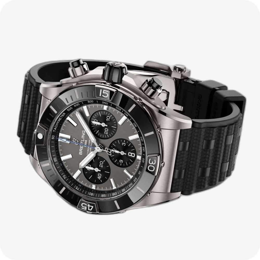 Breitling SUPER CHRONOMAT B01 44