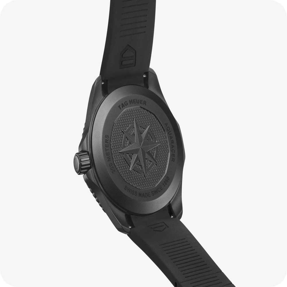TAG Heuer Aquaracer PROFESSIONAL 200 SOLARGRAPH