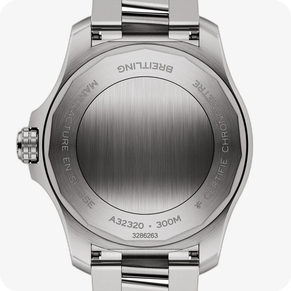 Breitling AVENGER AUTOMATIC GMT 44