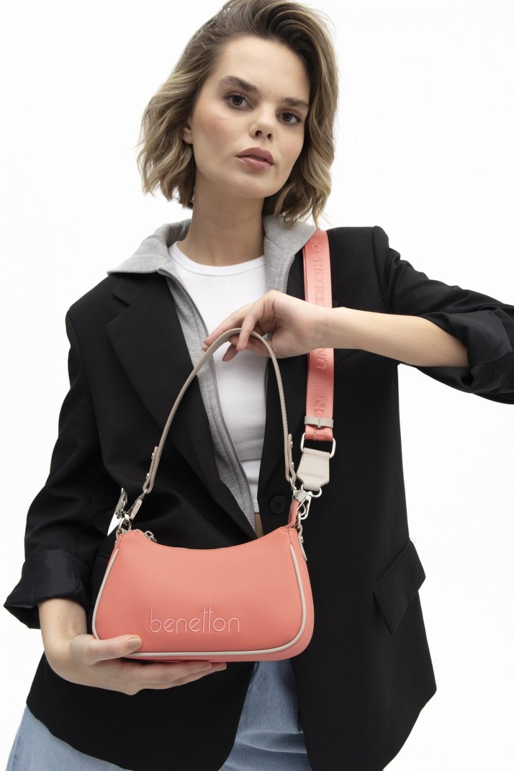 BENETTON KADIN ÇAPRAZ ÇANTA BNT1352 MERCAN TAŞ