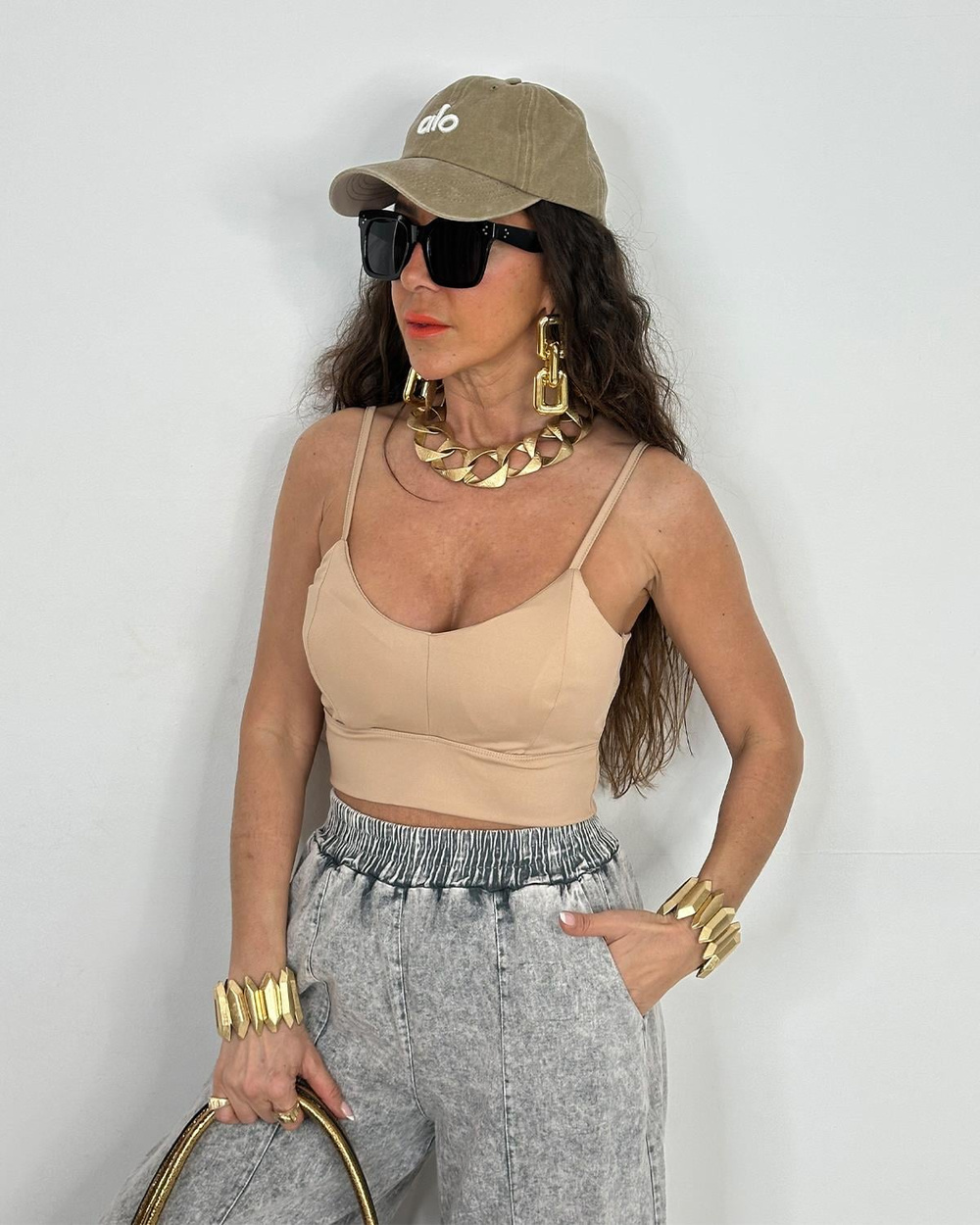 Arkası Çapraz Askılı Crop Bej
