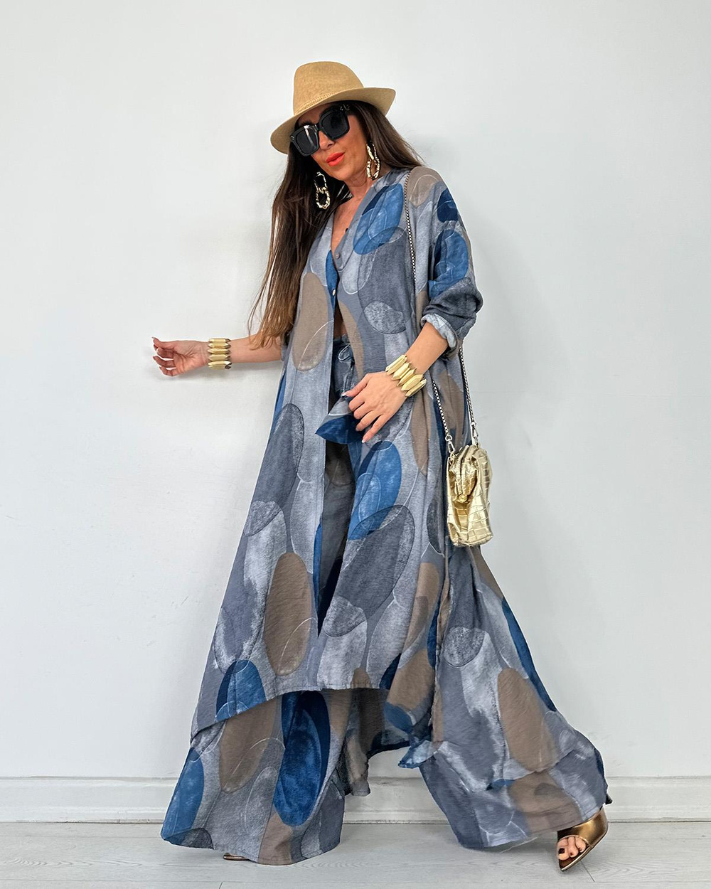 Batik Takım Gri