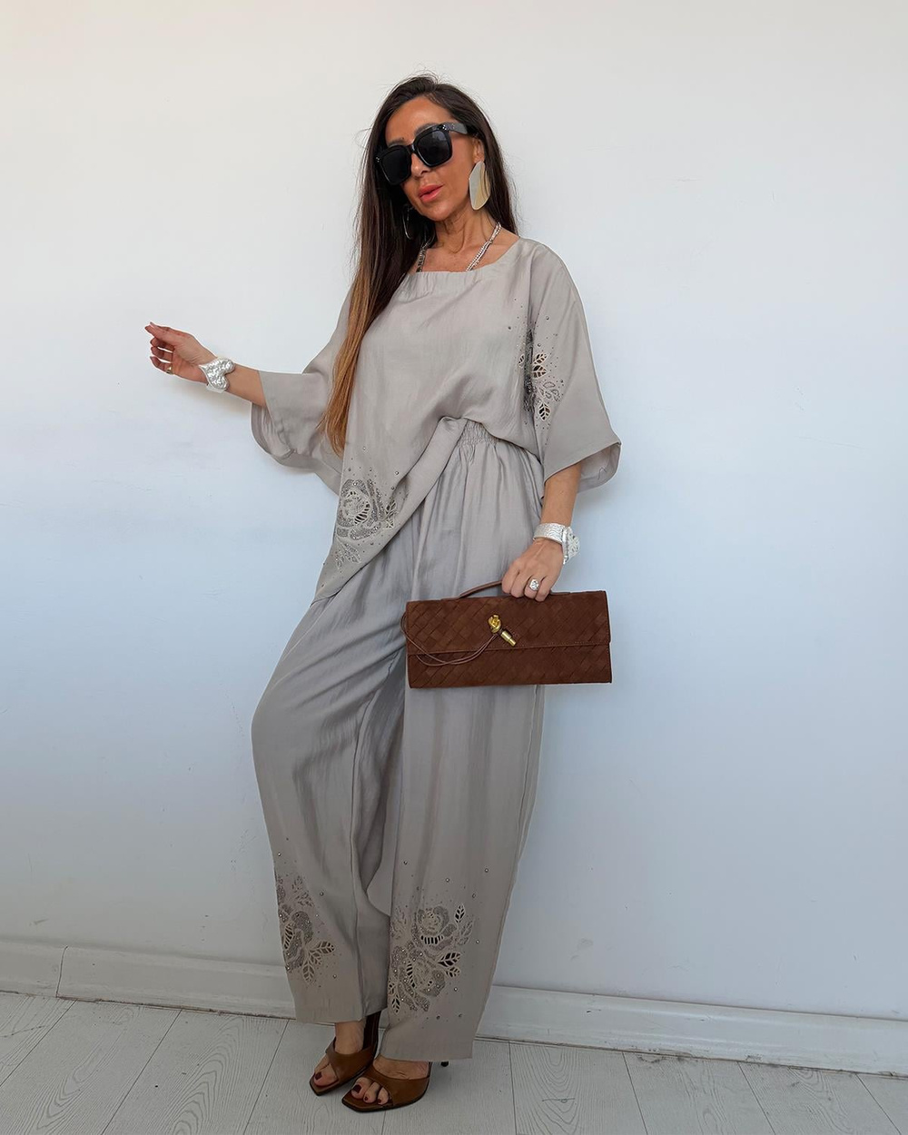 Daisy Taş İşlemeli Takım Taş