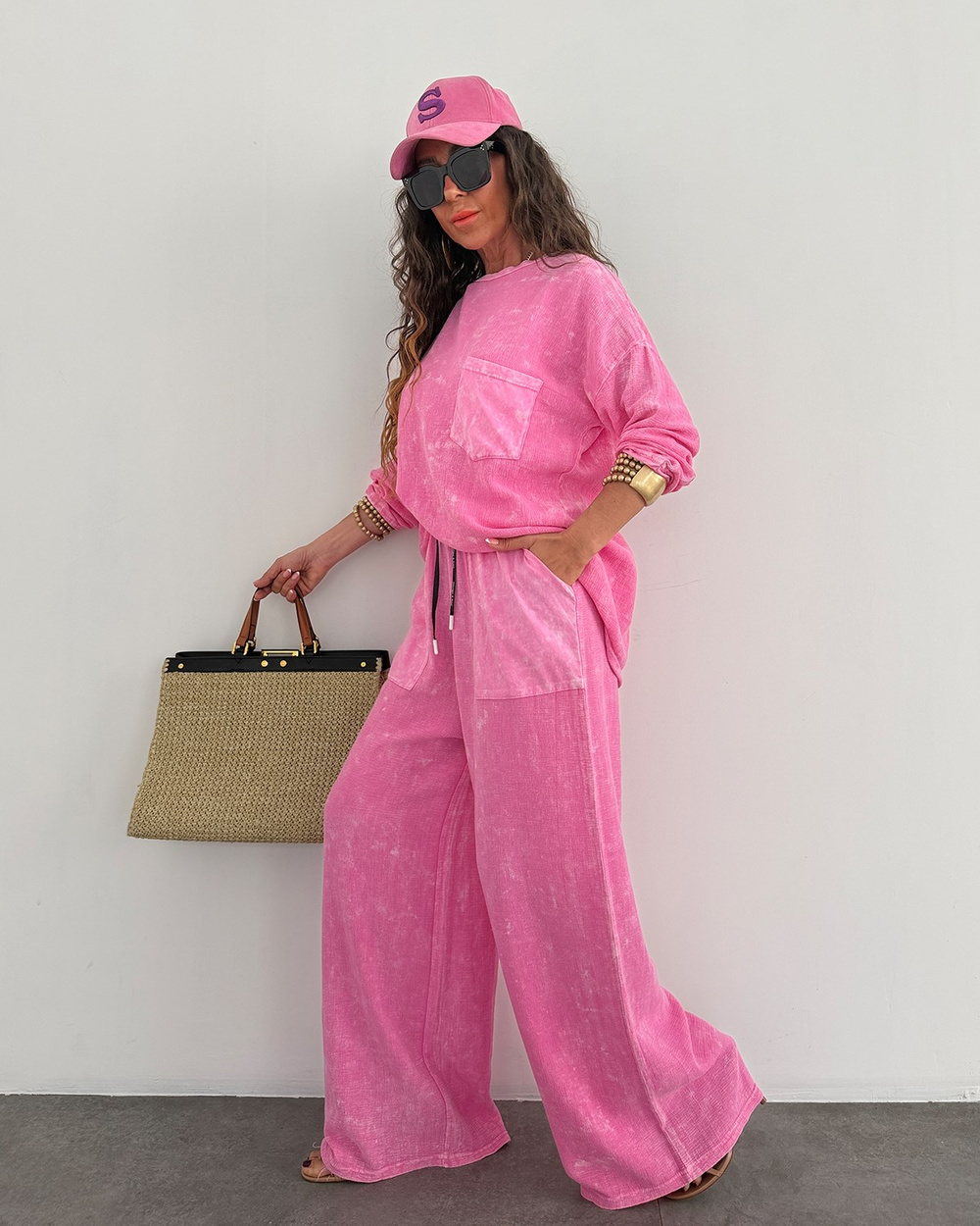Leona Takım Pembe