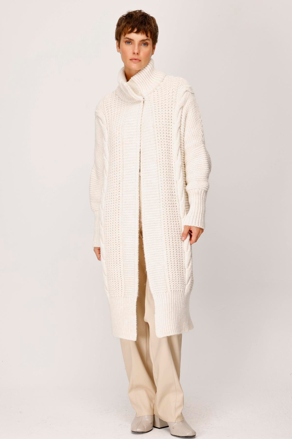 TRİKO YARASA KOL HAKİM YAKA SAÇ ÖRGÜLÜ HIRKA