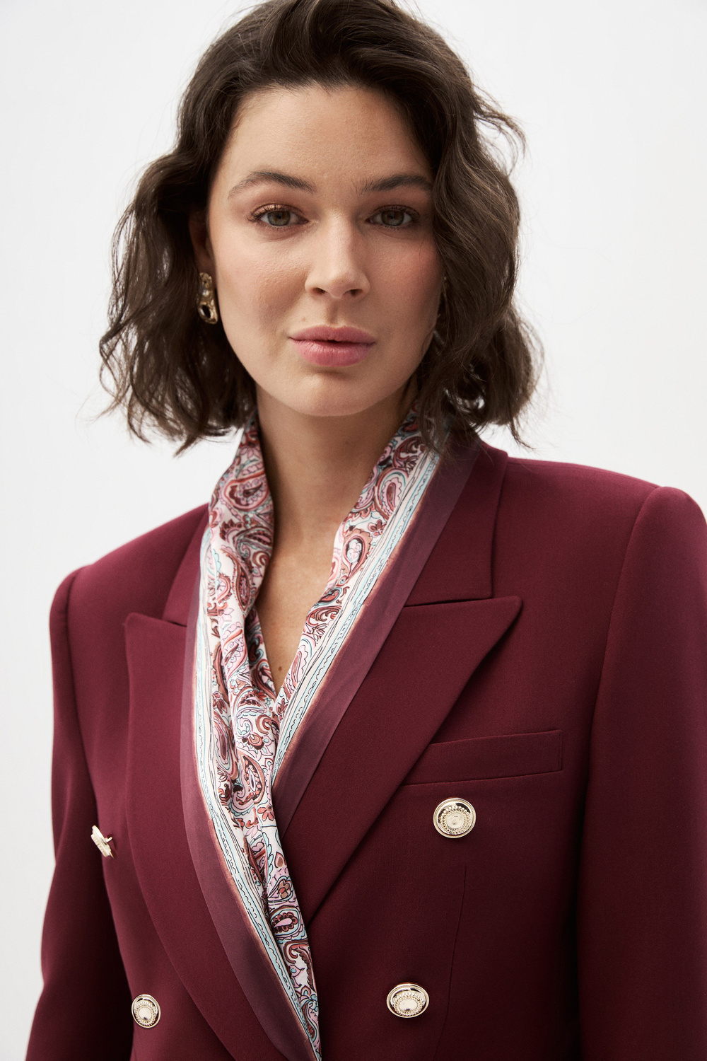 Bordo Fularlı Blazer Ceket