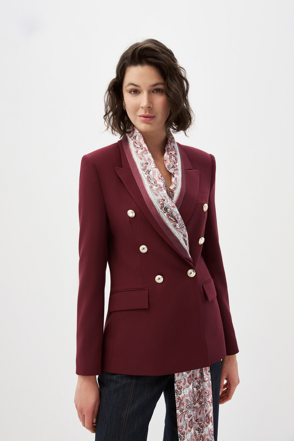 Bordo Fularlı Blazer Ceket