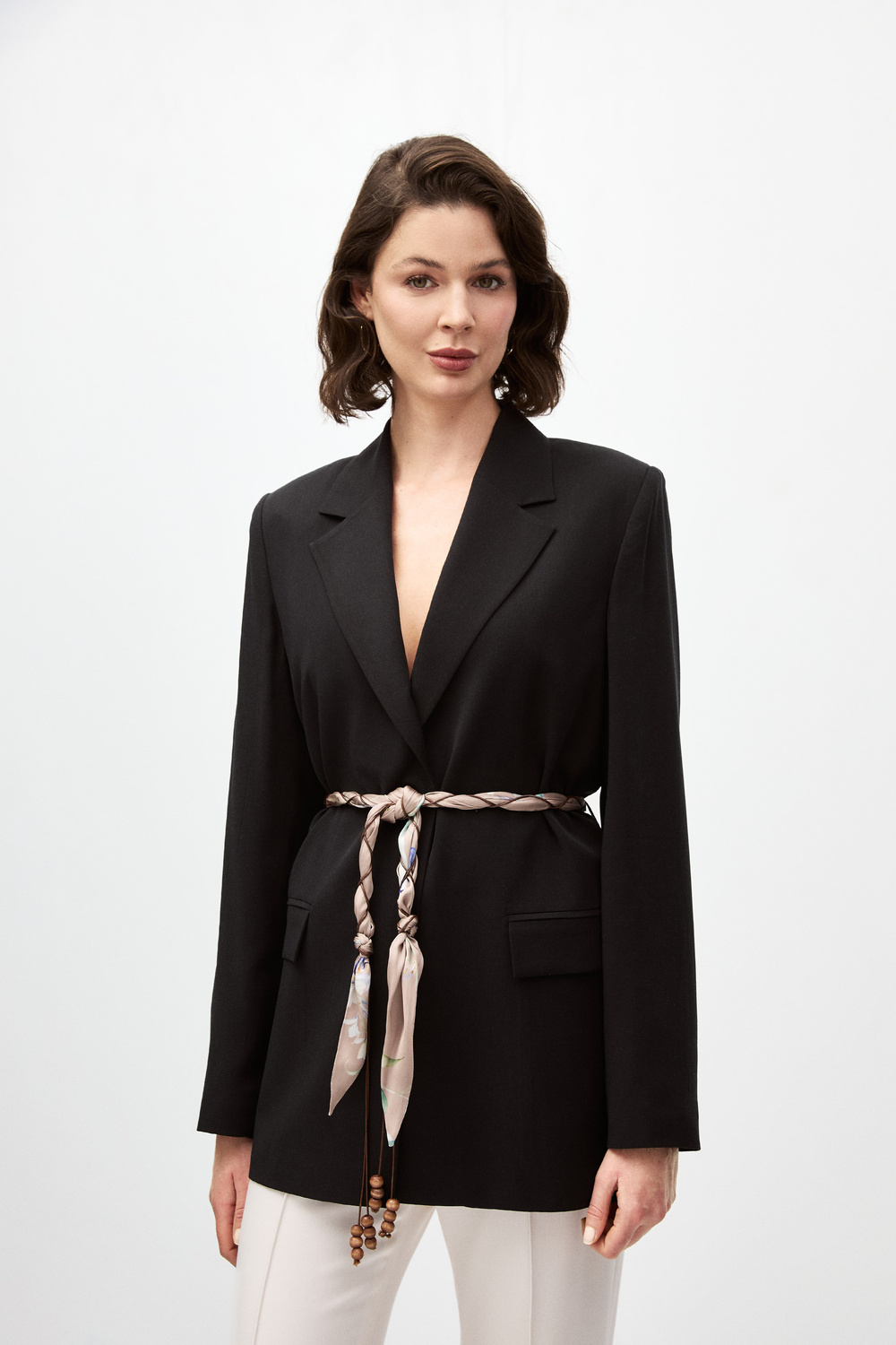 Fularlı Blazer Ceket