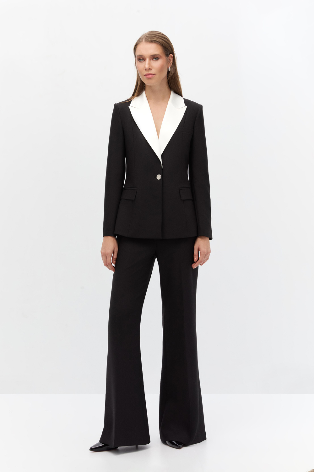 Saten yakalı blazer takım