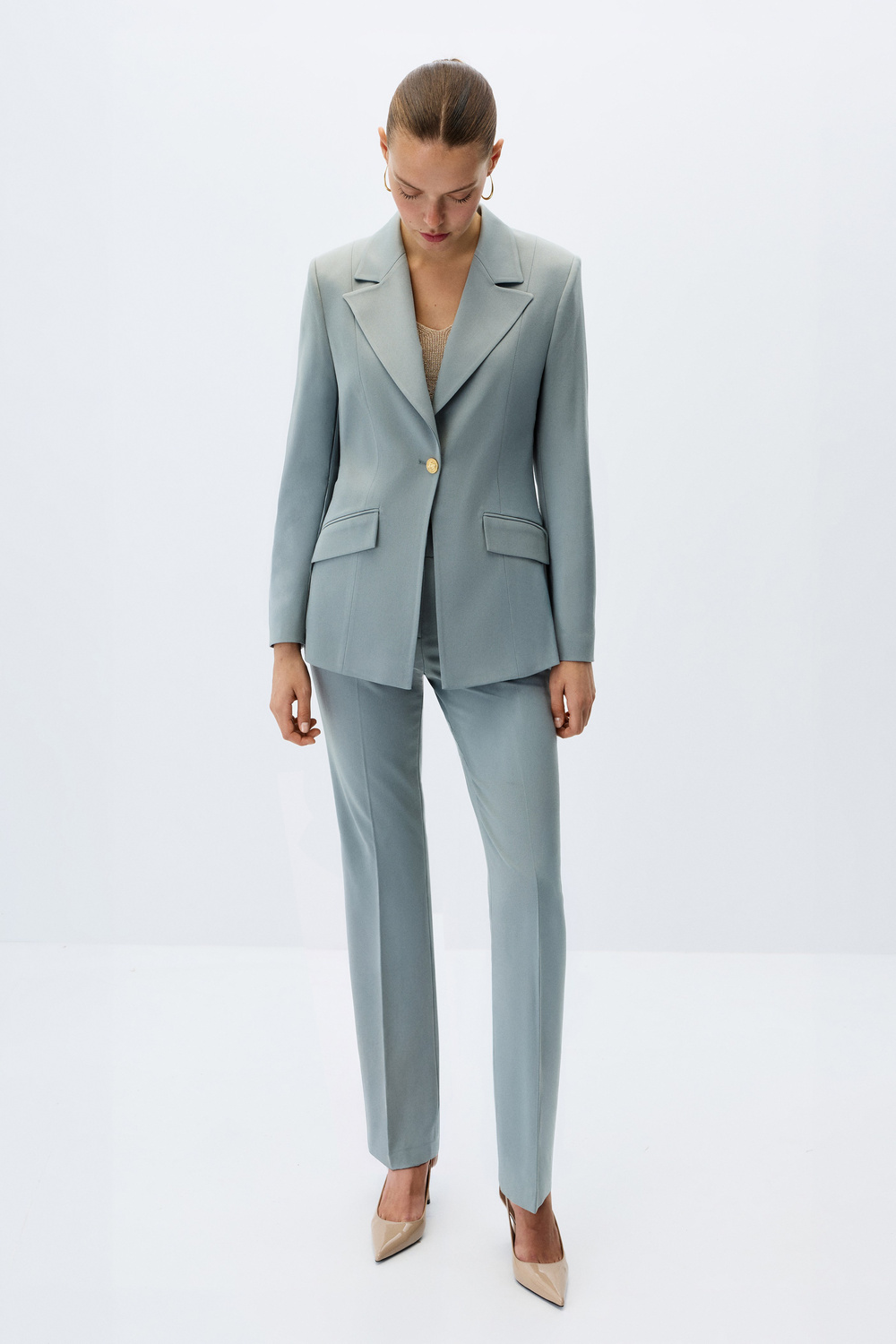 2123-0306 SUIT (P)