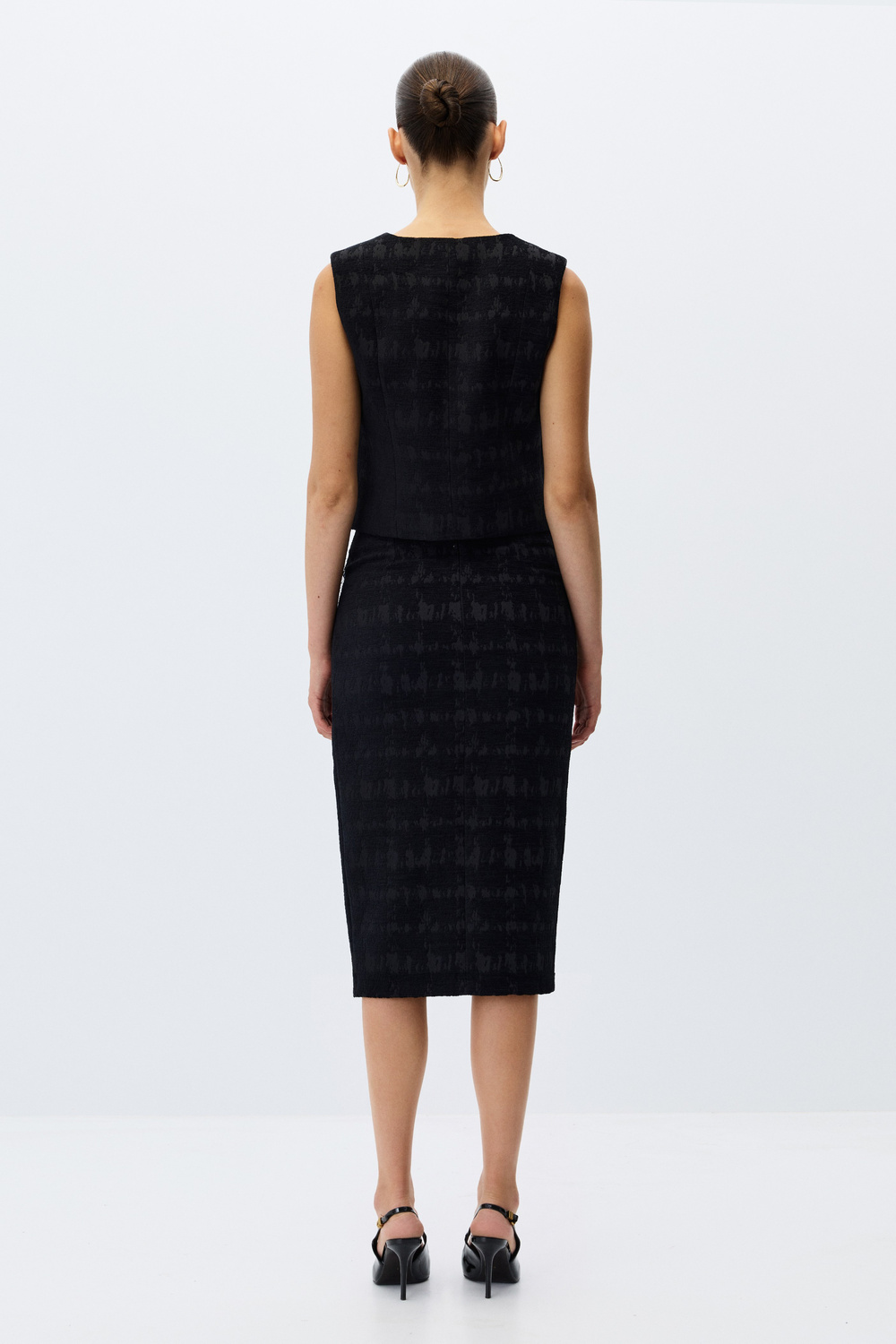 2133-0338 SUIT (S)