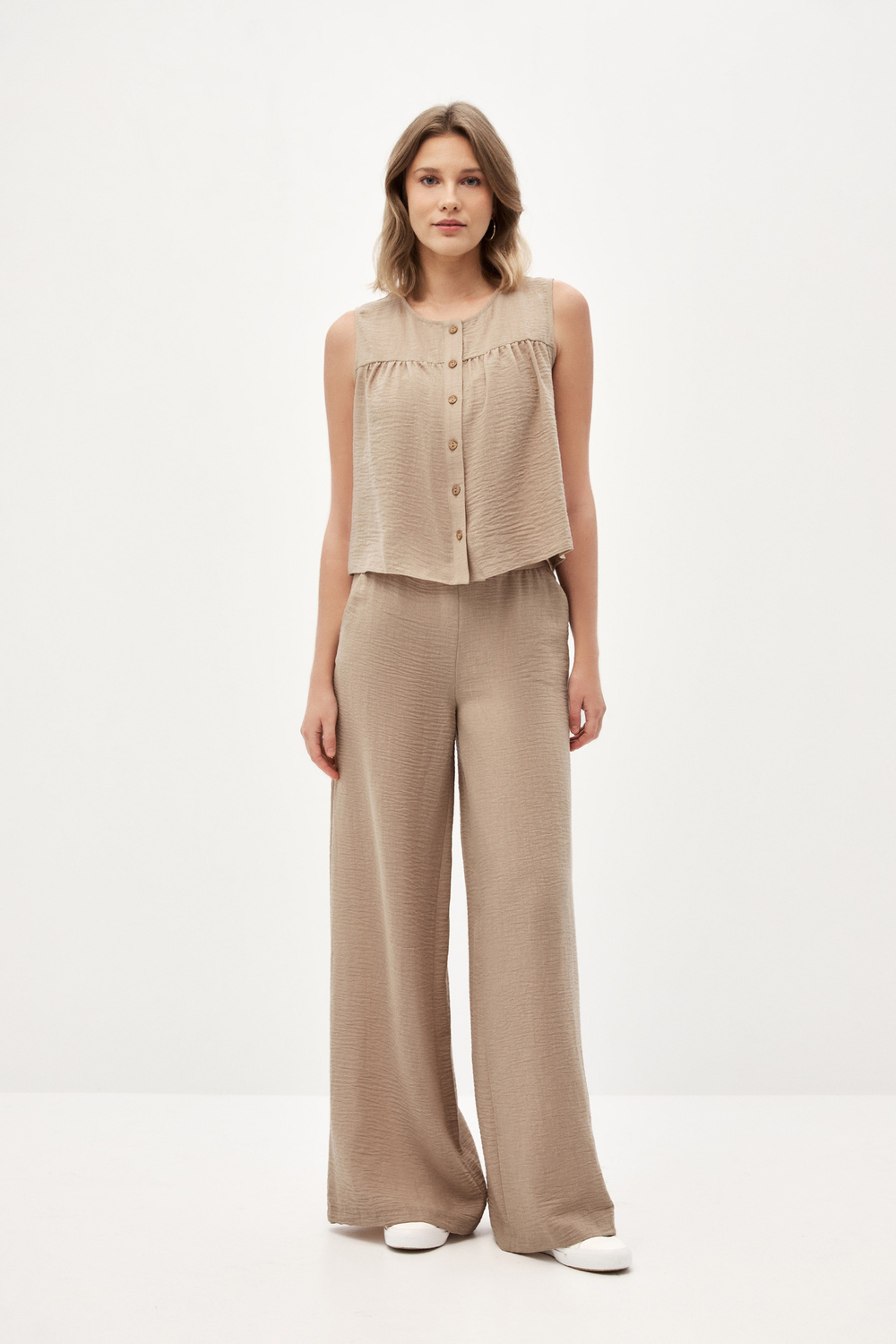 2758-385 SUIT (P)