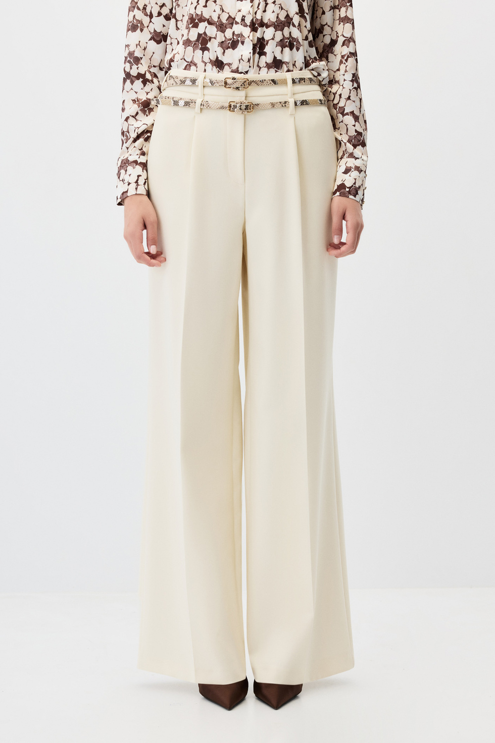 Çift kemerli pantolon