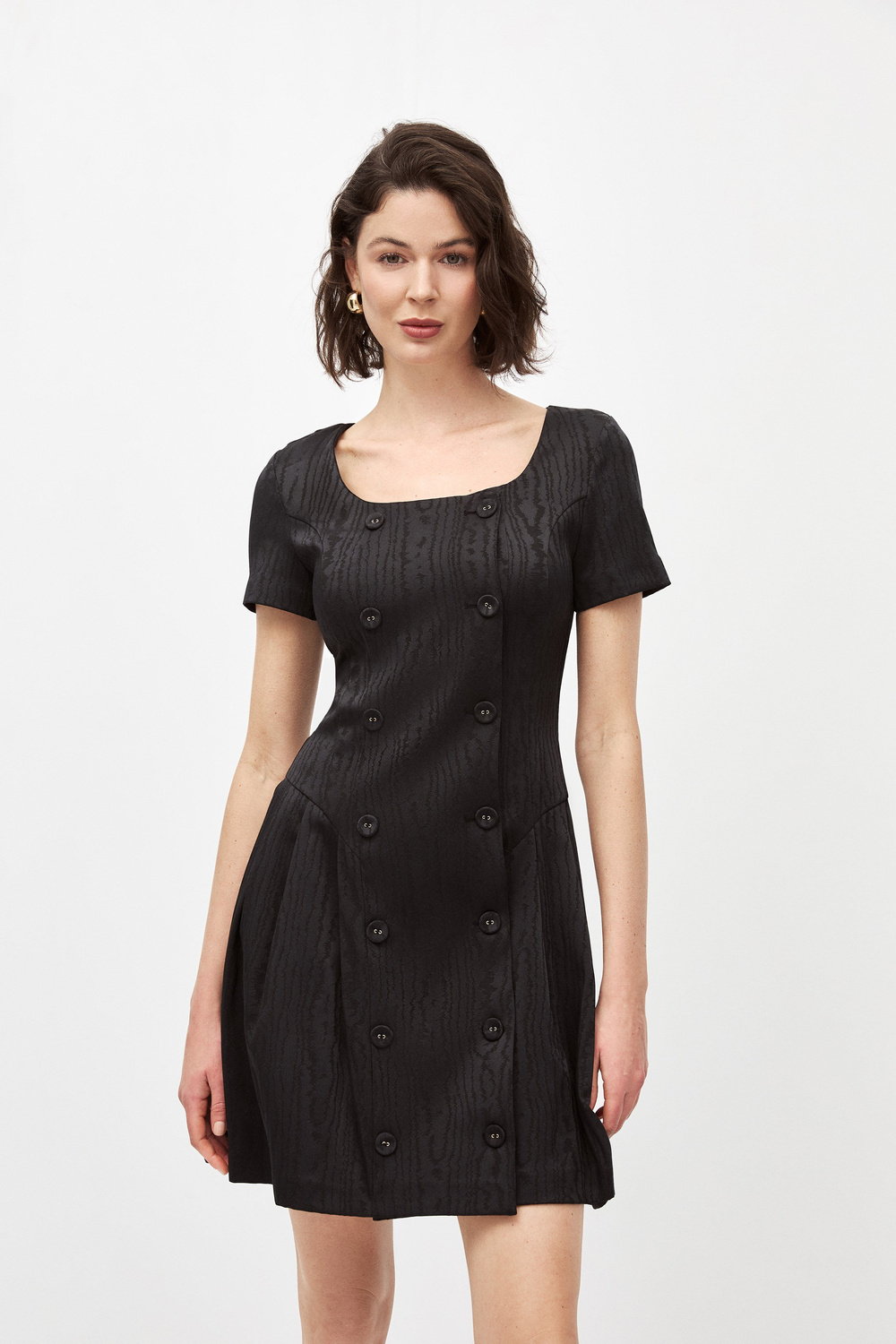 6582-0246 DRESS