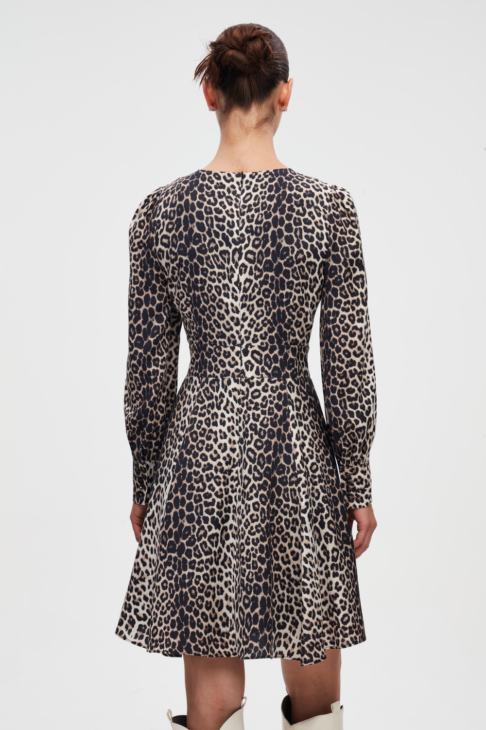 Uzun Kollu Leopar Desenli Kloş Mini Elbise
