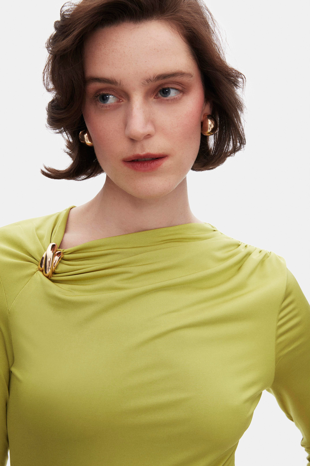 Aksesuar Detaylı Body