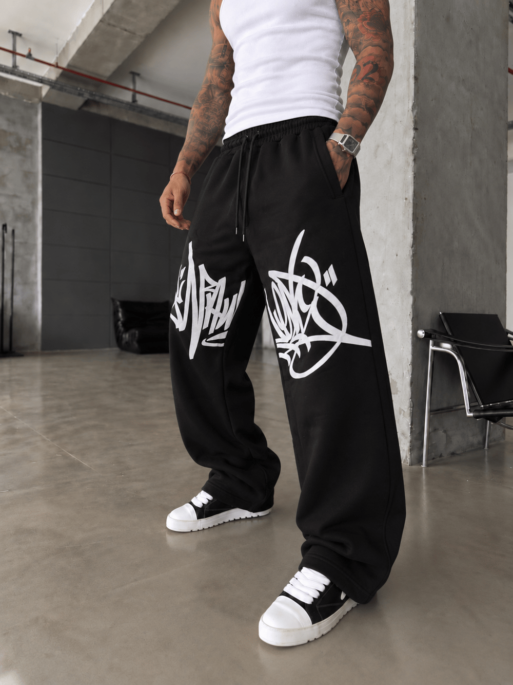 362 Graffiti Print Baggy Eşofman 
