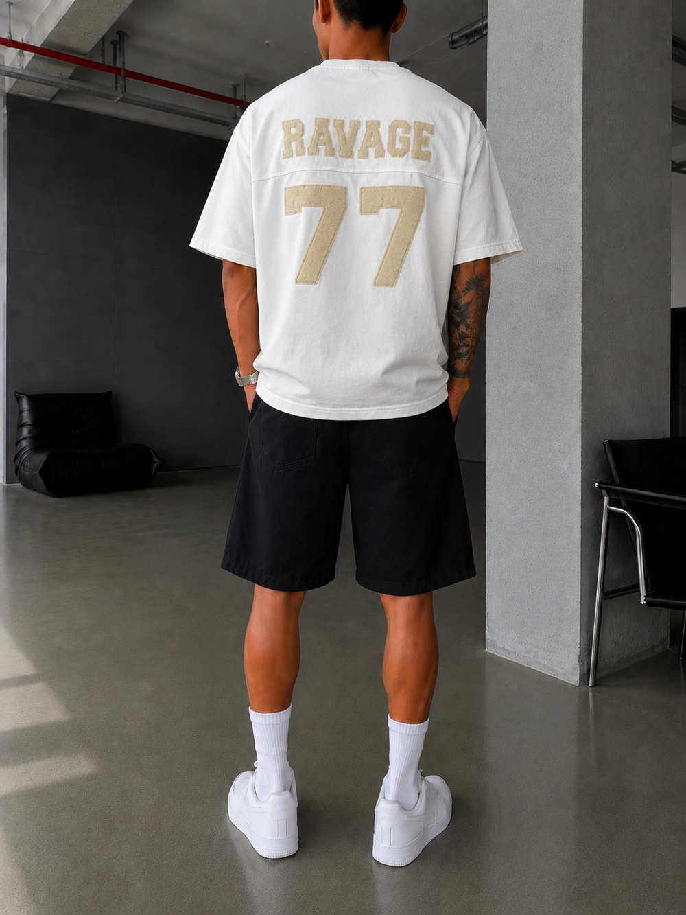 77 Nakışlı Premium Yıkamalı T-Shirt