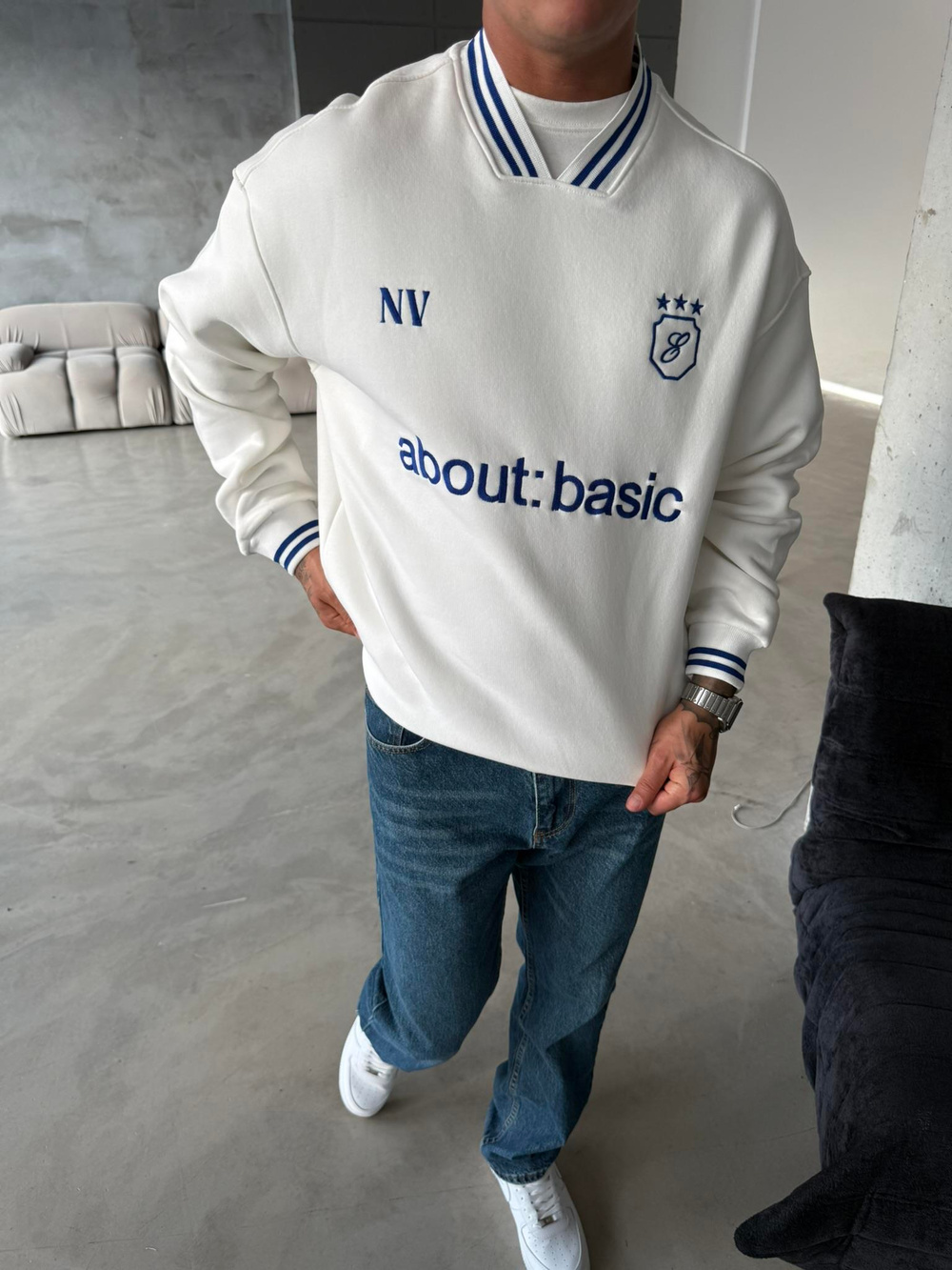 About Basic Sweatshirt - Mavi