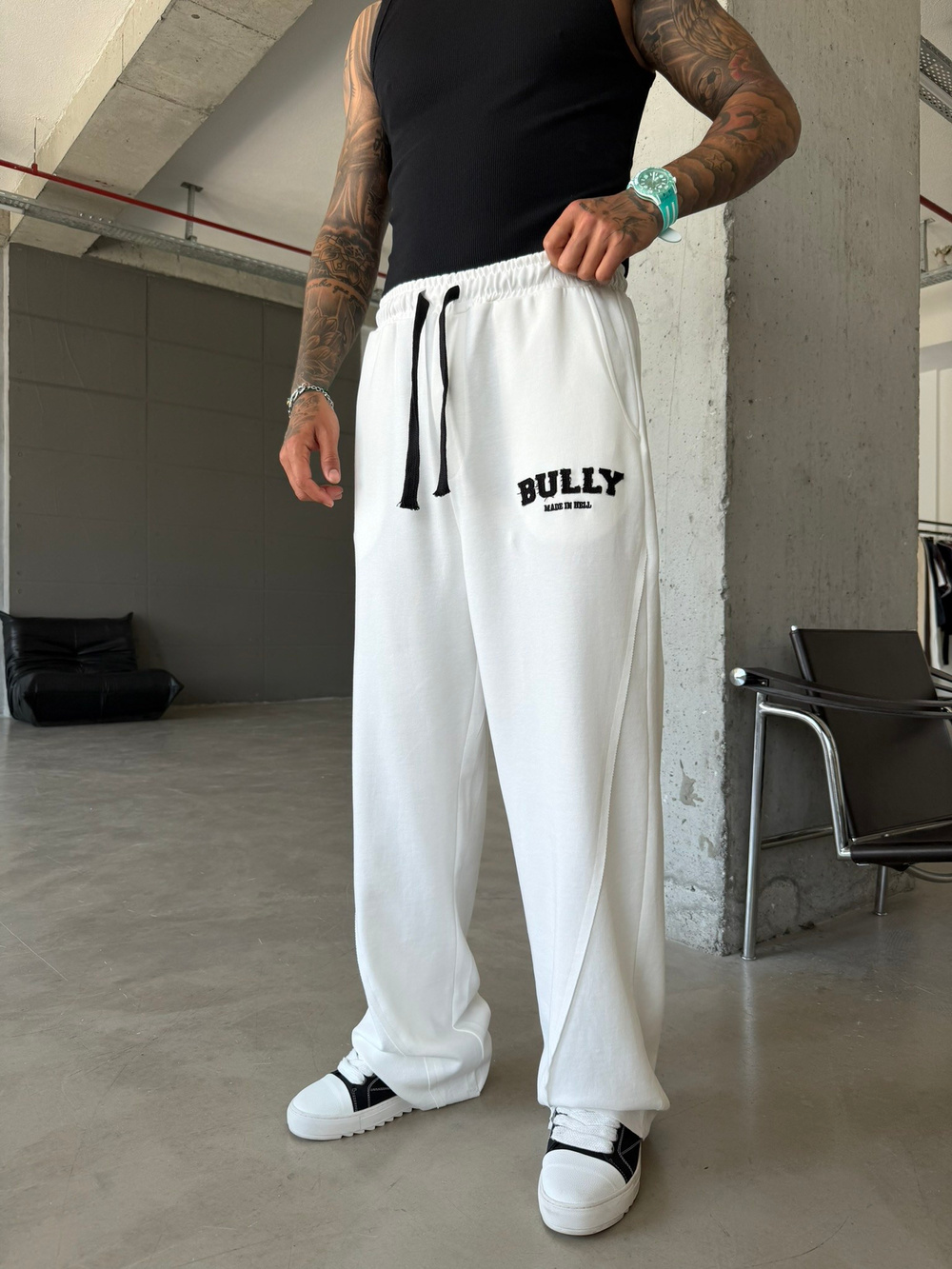 BULLY  Nakışlı Premium Eşofman - Beyaz
