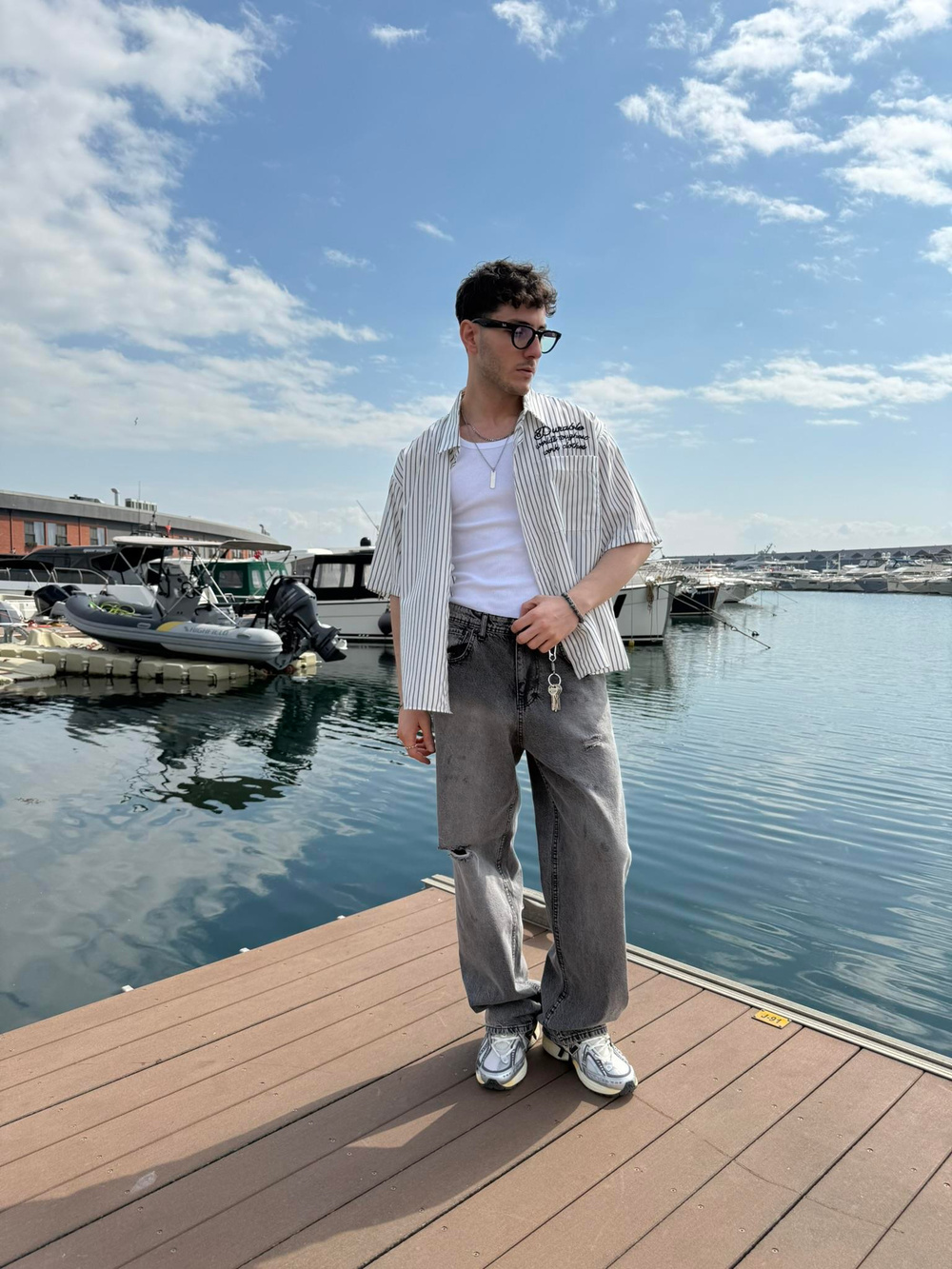 Club Prive Nakış Detay Kısa Kol Gömlek - Beyaz