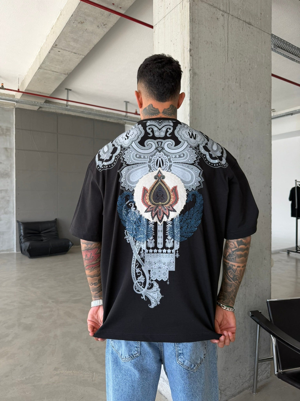 Desenli Premium Barok T-Shirt - Siyah
