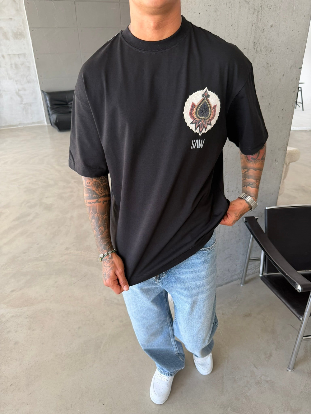 Desenli Premium Barok T-Shirt - Siyah