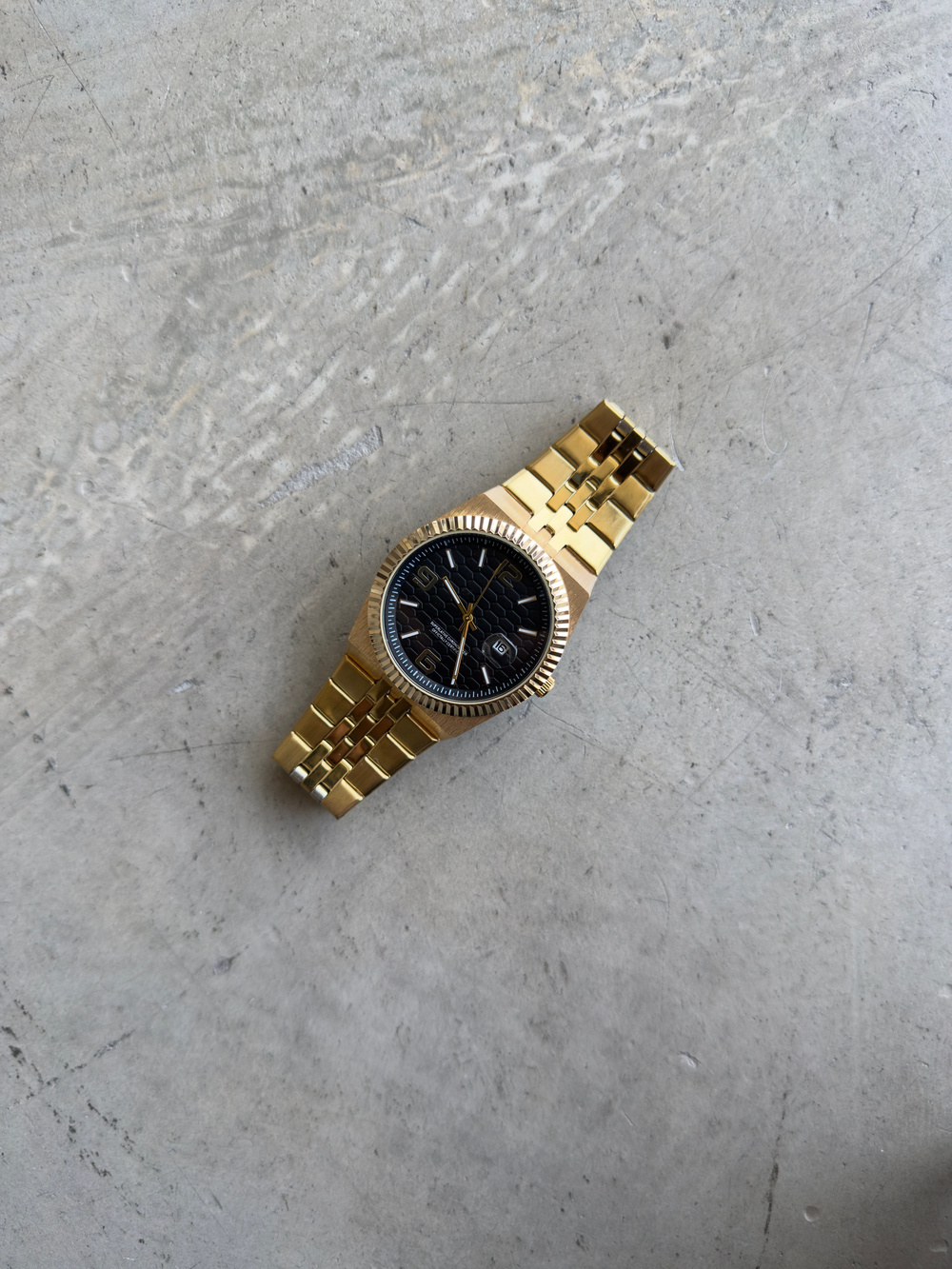 Golden Hour Saat - Gold