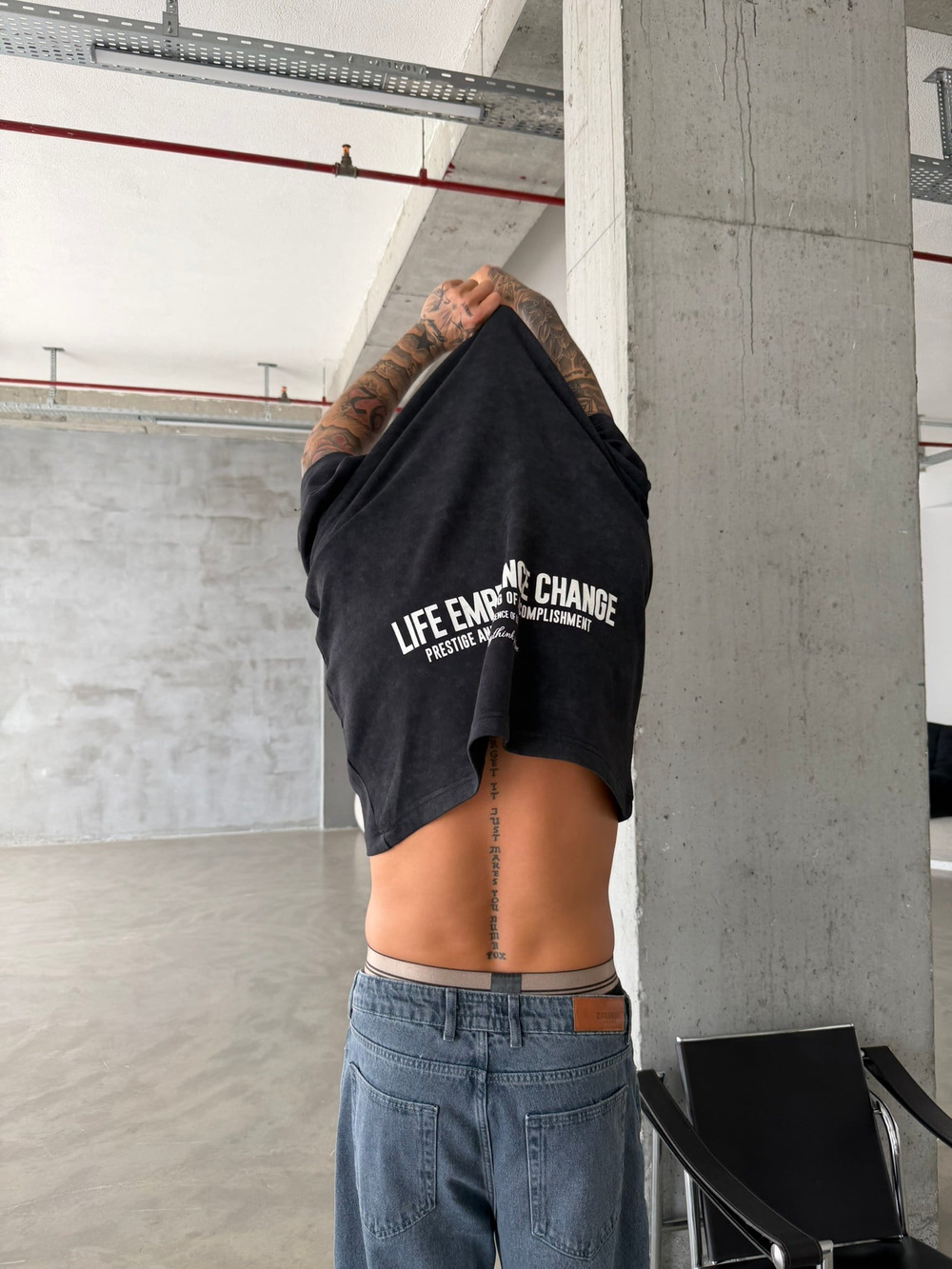 Life Embrance Change Basic T-Shirt - Siyah