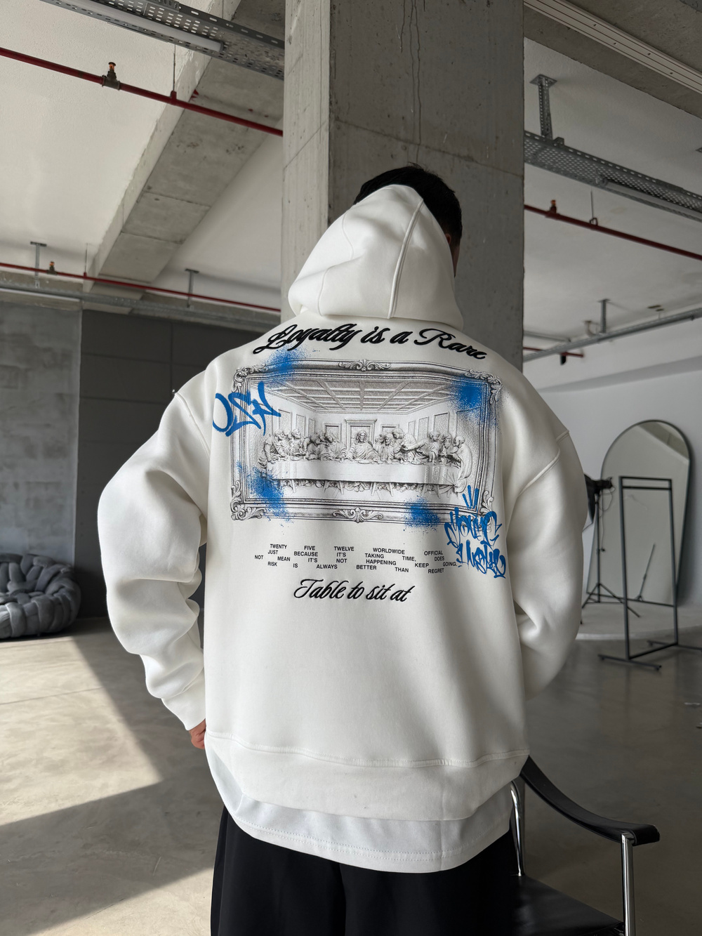 Loyalty Table Sırt Baskılı Oversize Hoodie