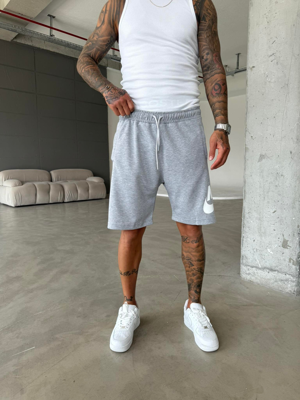 NK Büyük Baskılı Şort - Gri