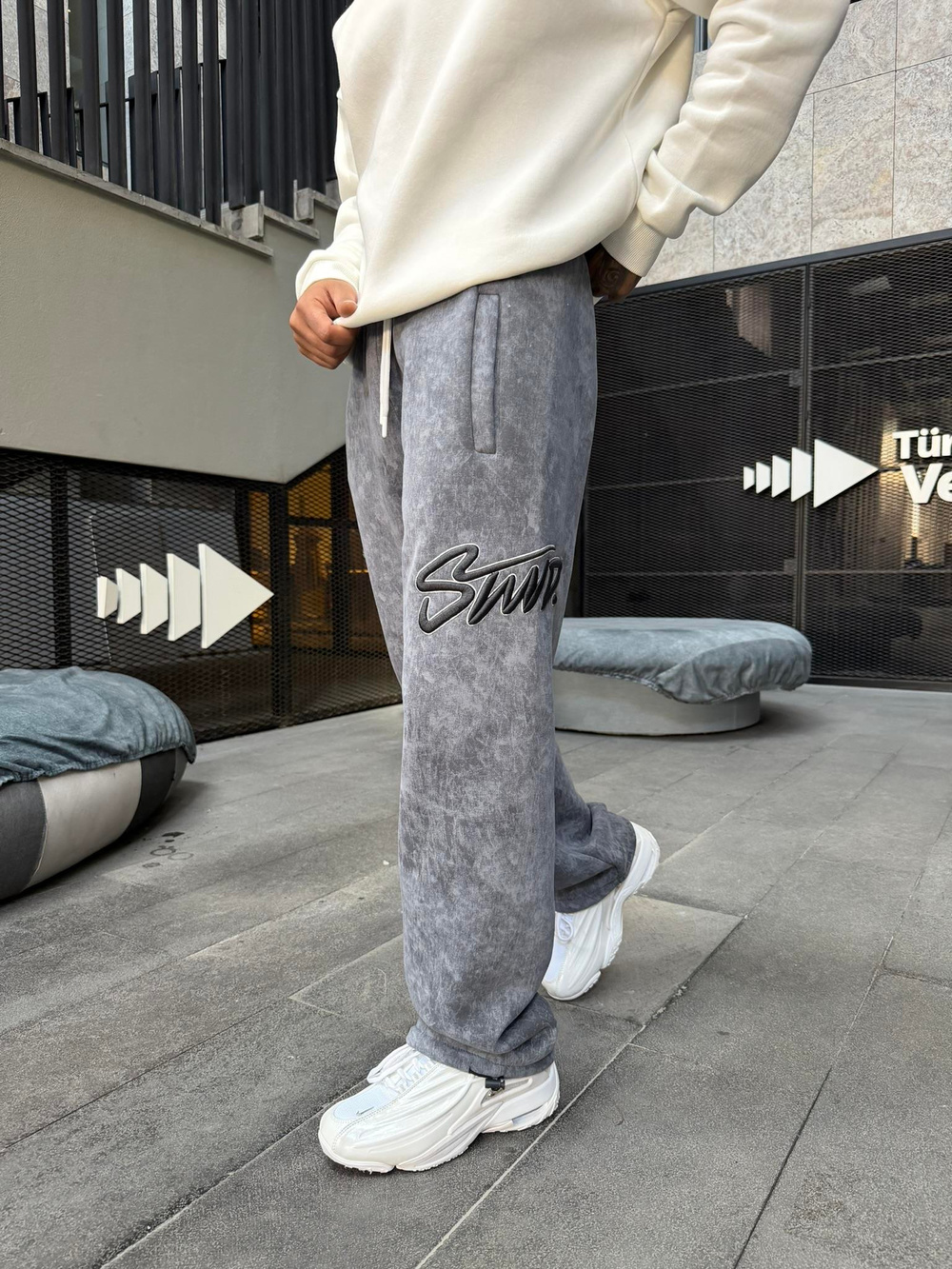 Premium Acid İşlemeli SW Yıkamalı Baggy Eşofman - Füme