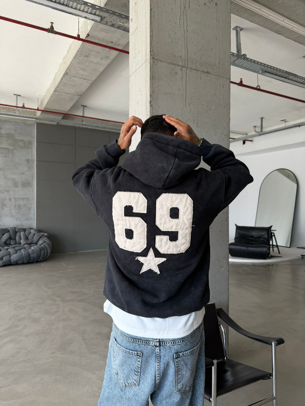 Premium Acid Yıkama 69 Nakışlı Sweat