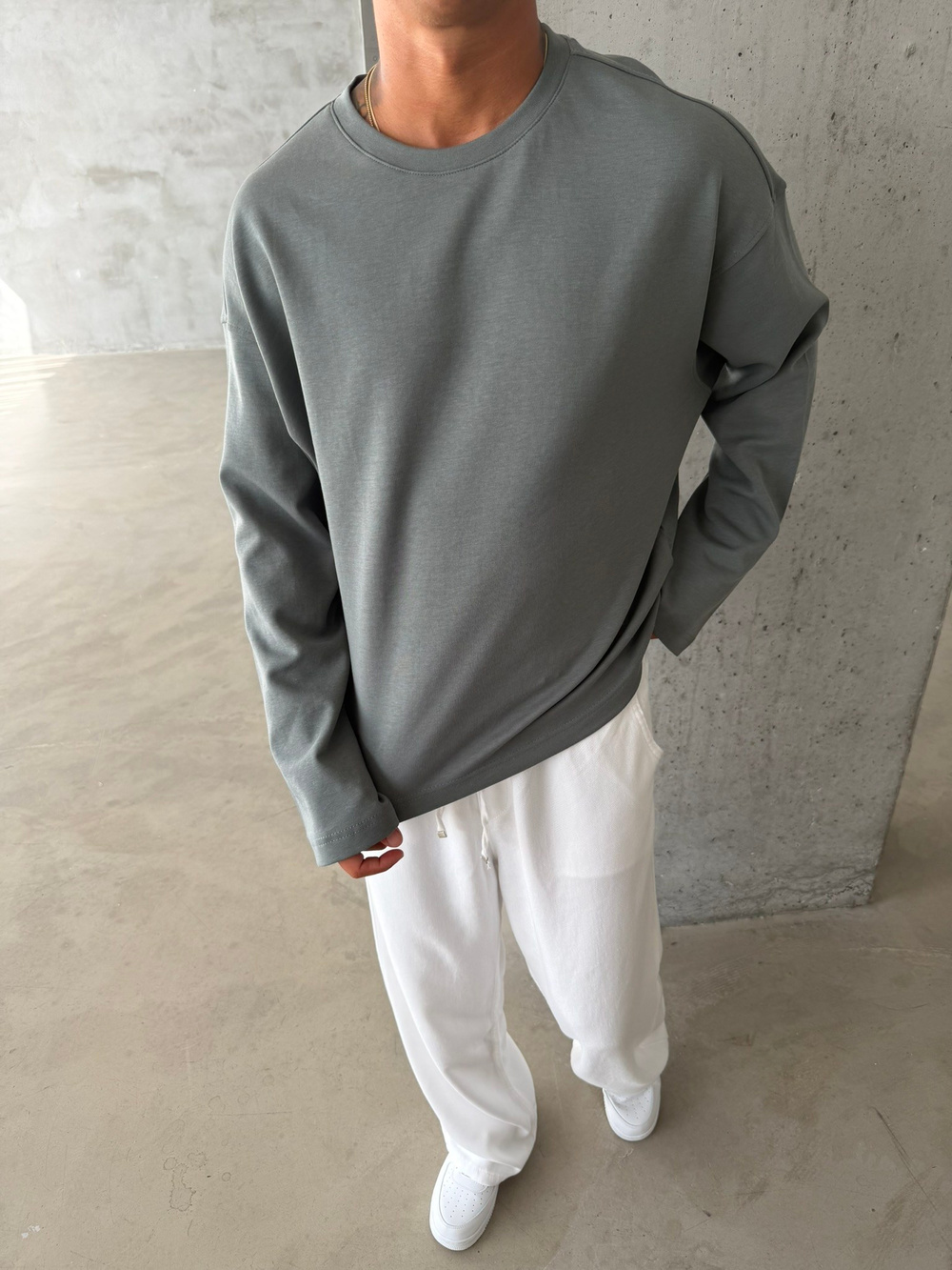 Premium Long Sleeve Sweatshirt 