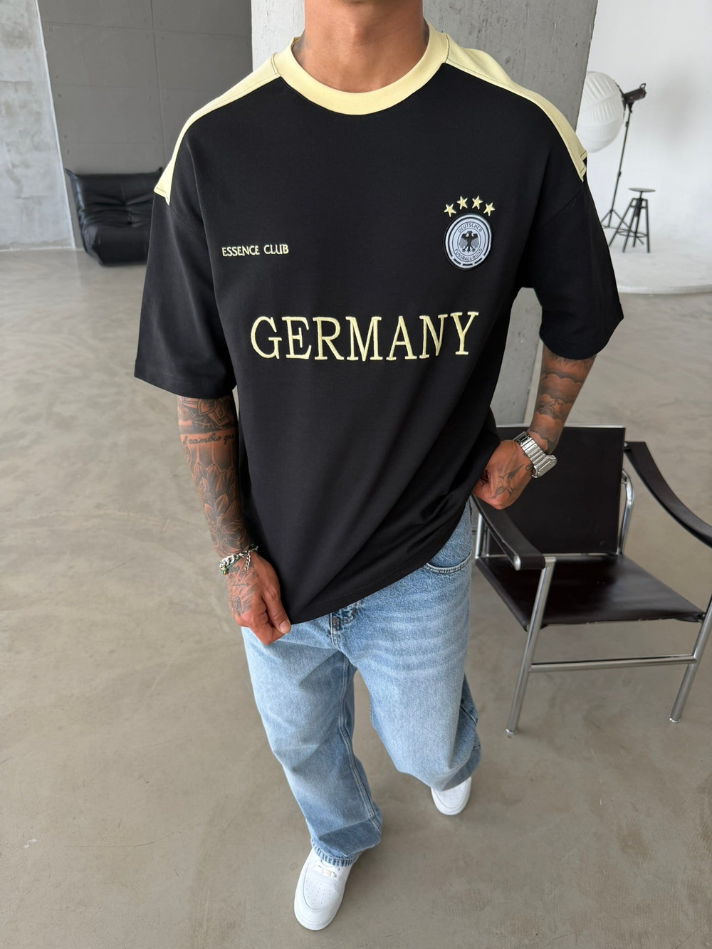 Retro Germany Style Basic T-Shirt - Siyah