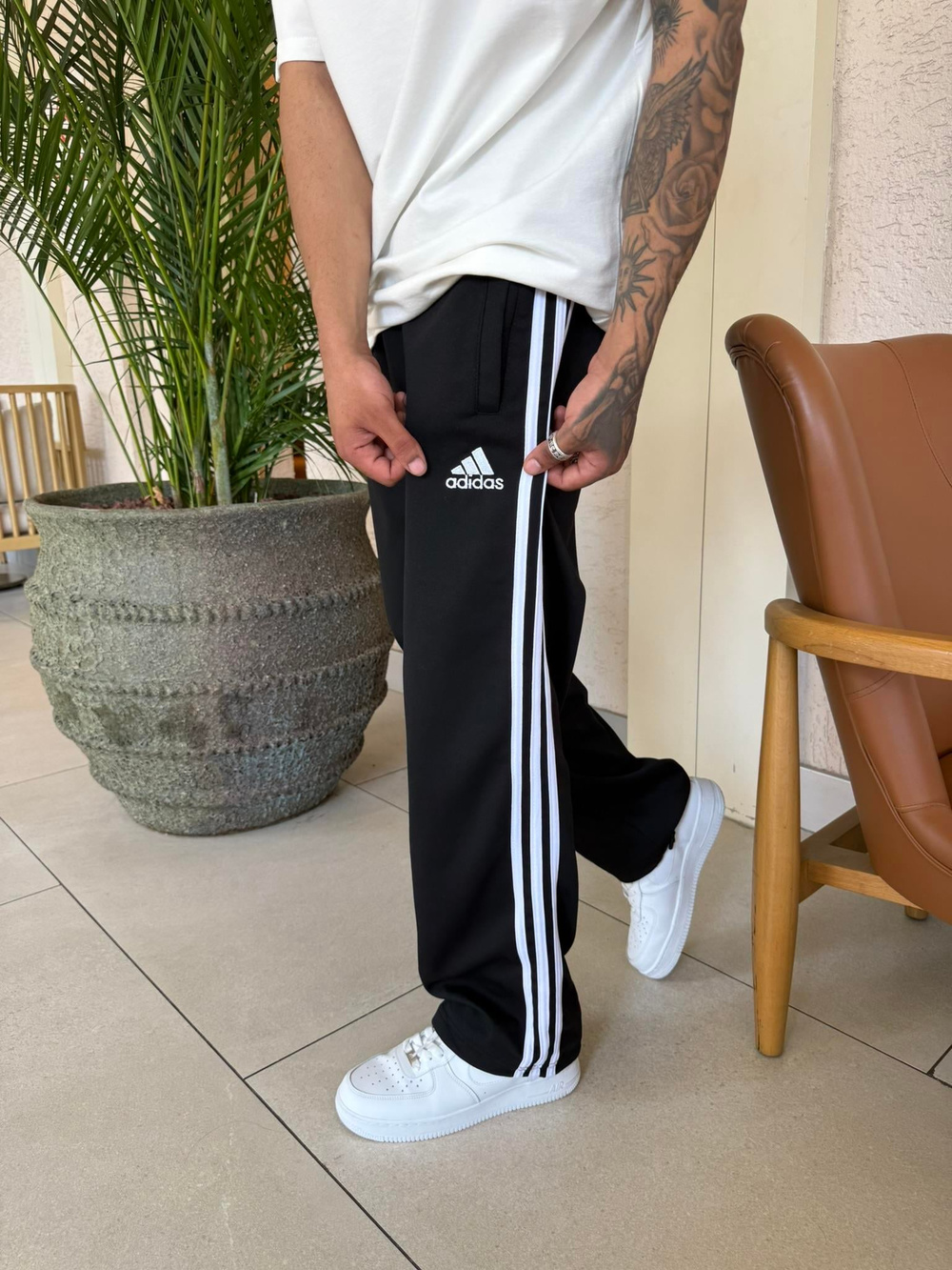 Üç Şeritli Basic Nakışlı Eşofman Mevsimlik - Siyah