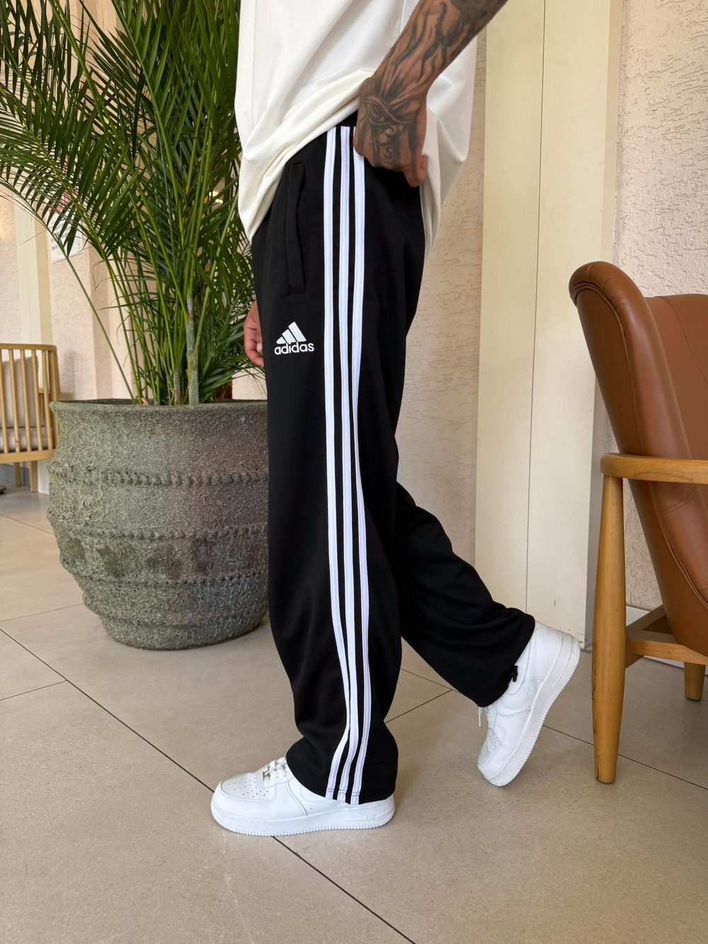 Üç Şeritli Basic Nakışlı Eşofman Mevsimlik - Siyah