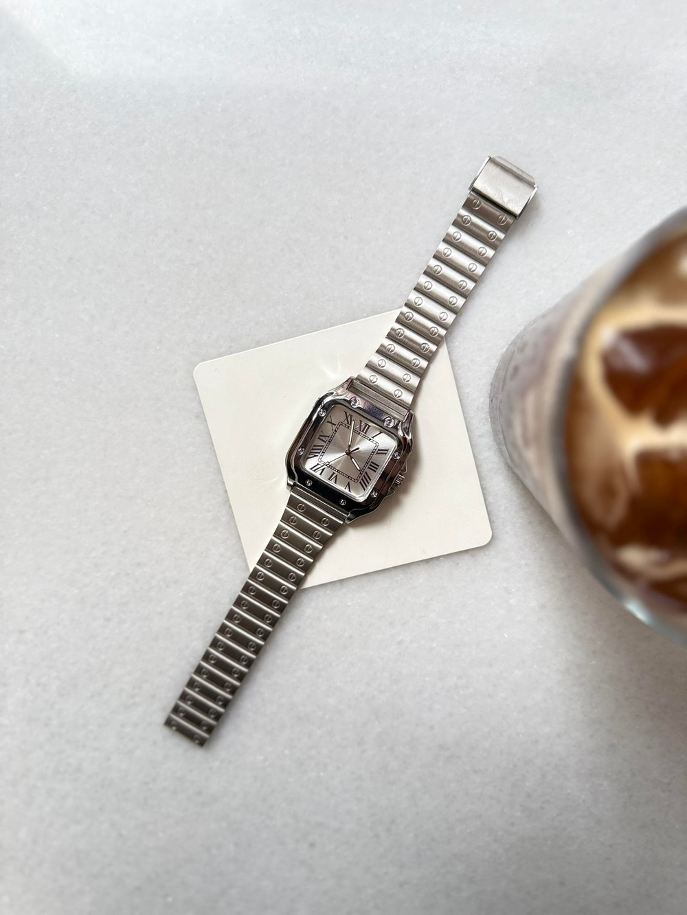 Vintage Rakamlı Saat - Beyaz