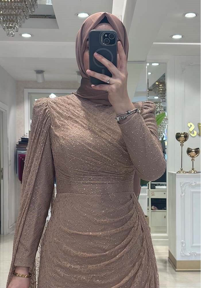 Pınar Şems Özdil Abiye Gül Kurusu
