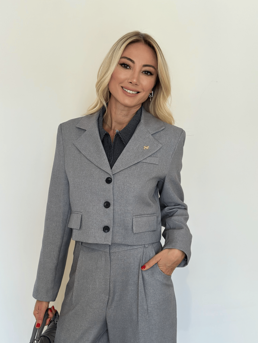 Crop Gri Ceket Askı005