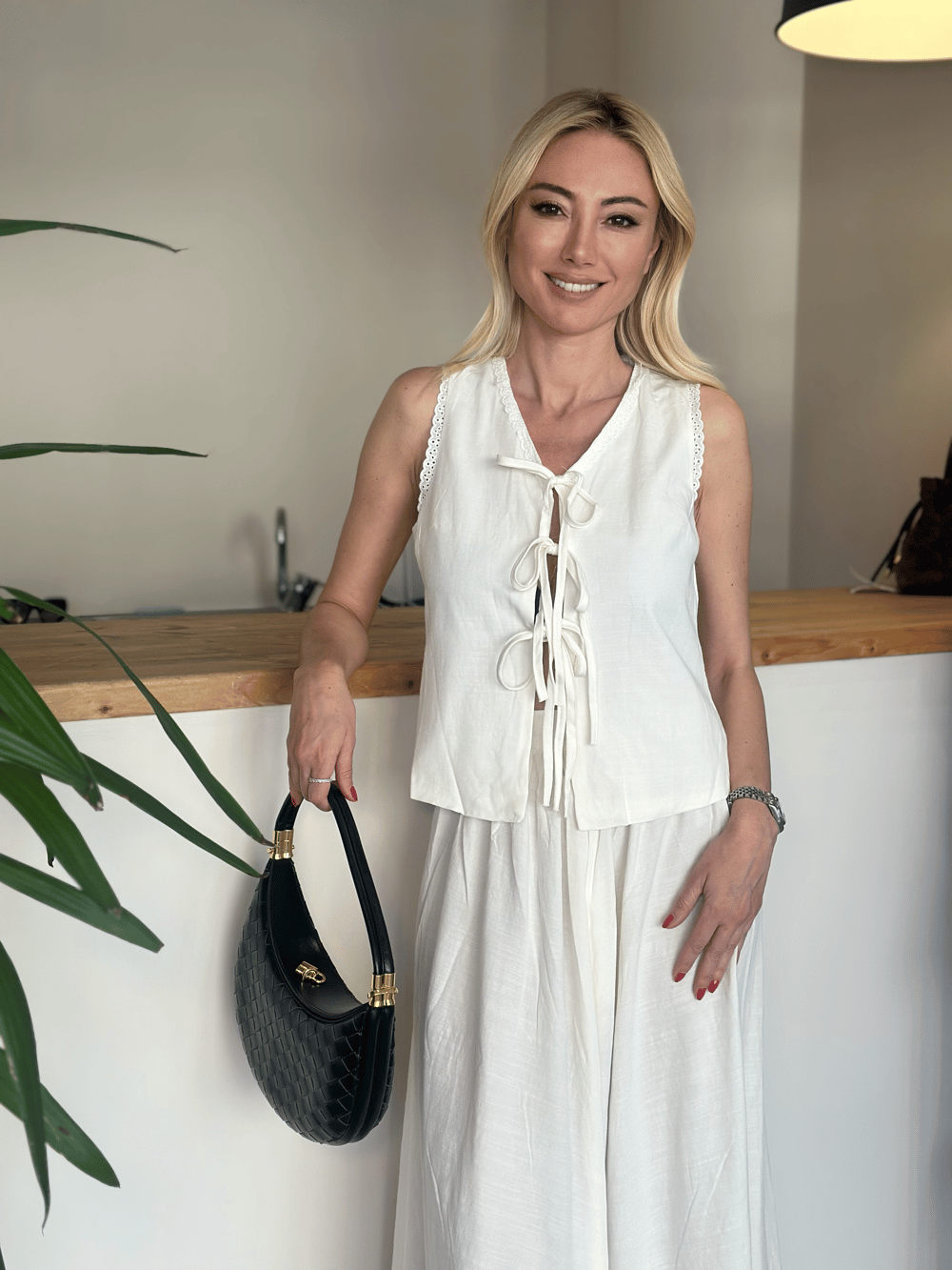Fiyonk Detaylı Etekli Takım