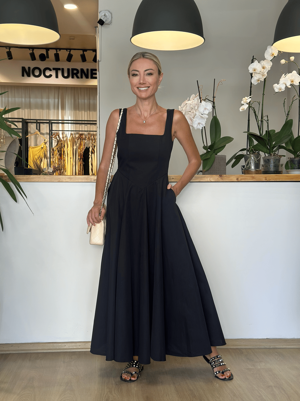 Prenses Model Siyah Elbise Askı00267