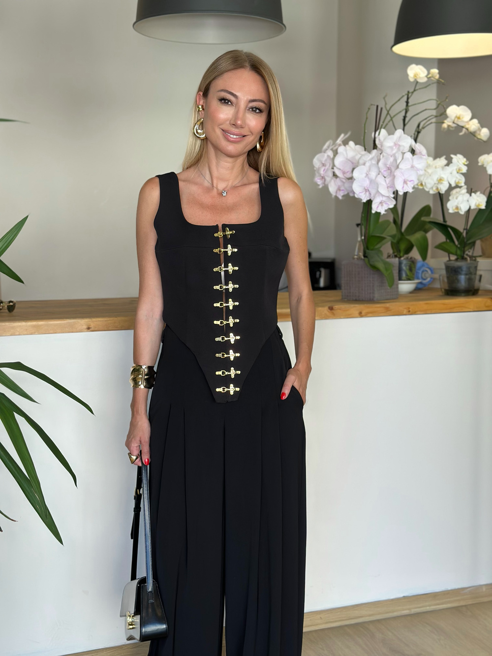 Siyah Gold Detaylı Korse Askı00196