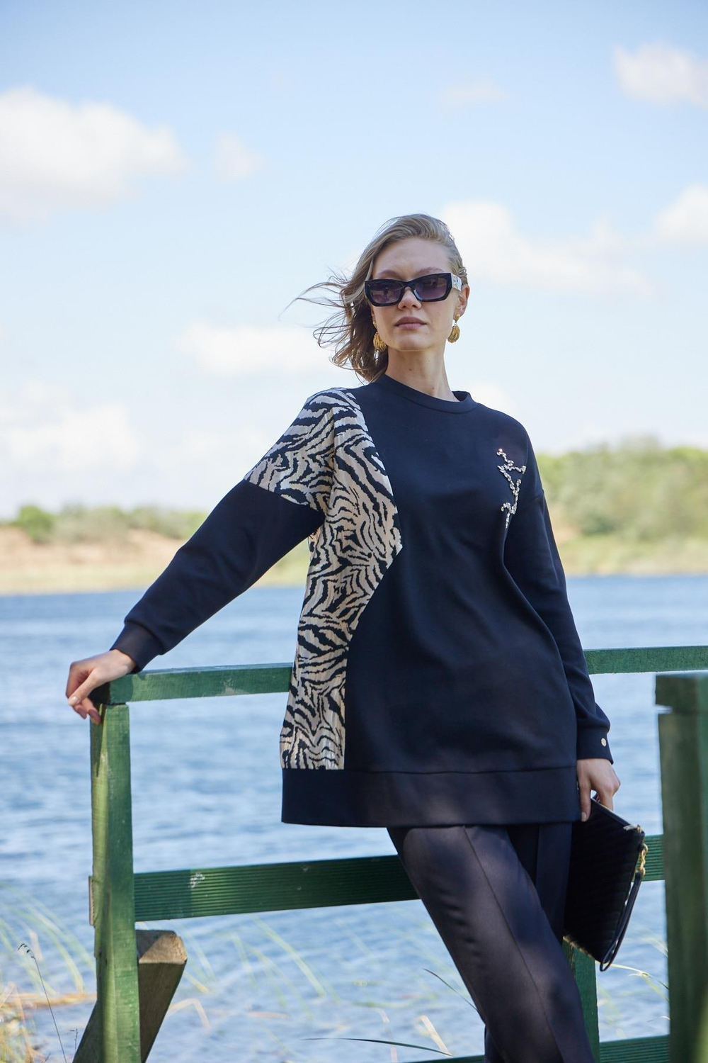 Premium By Moodbasic ZEBRA BROKARLI TAŞLI TUNİK