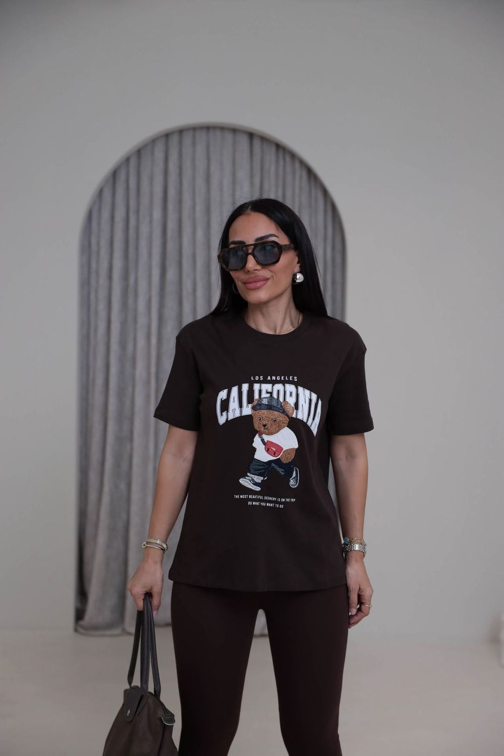 0295 Bisiklet Yaka Tedy Nakışlı Koton Tshirt ACI KAHVE