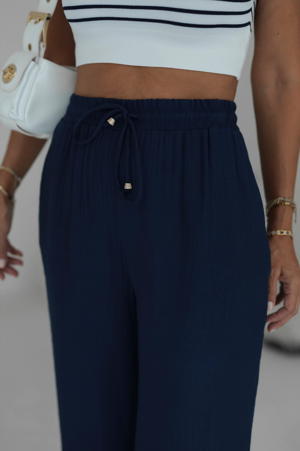 1339 Bel Lastikli Bol Kalıp Pantolon