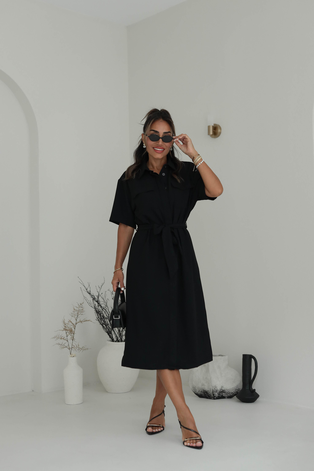 Önden Düğmeli Kuşaklı Gömlek Elbise